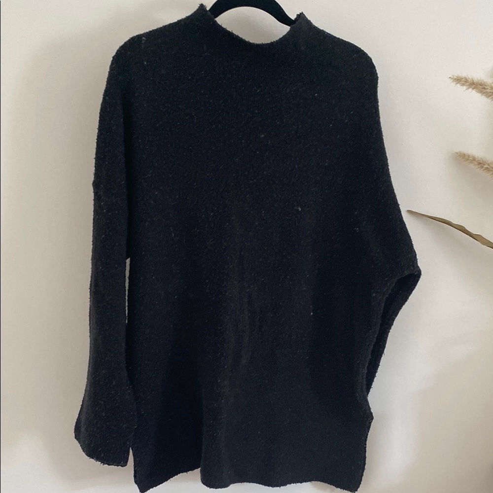 urban outfitters black benny fuzzy mock neck sweater